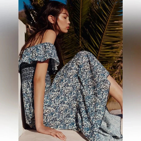 ZARA BLOGERS FAVORITE PRINTED OFF THE SHOULDER FAMOUS PORTOFINO DRESS - Picture 3 of 6